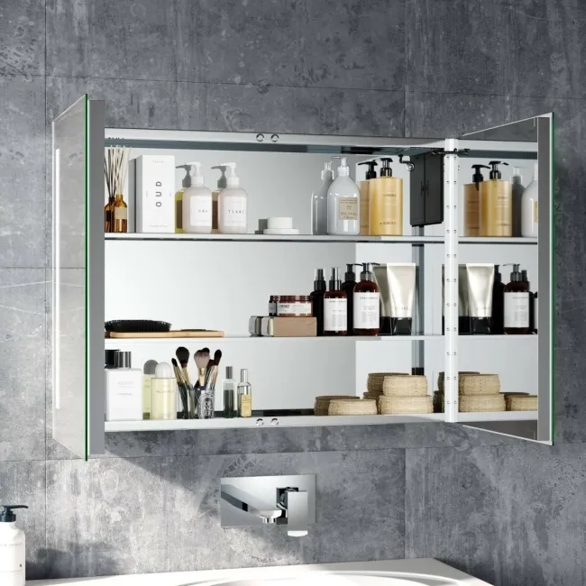 Emielia Battery Operated Illuminated LED Mirror Cabinet 600x800mm