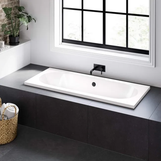 York 1700x700 Round Double Ended Bath