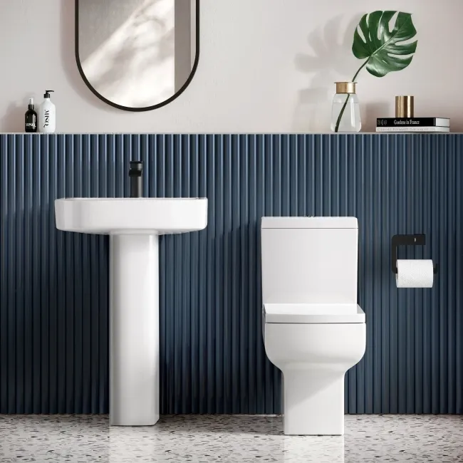 Portland Close Coupled Toilet With Soft Close Seat