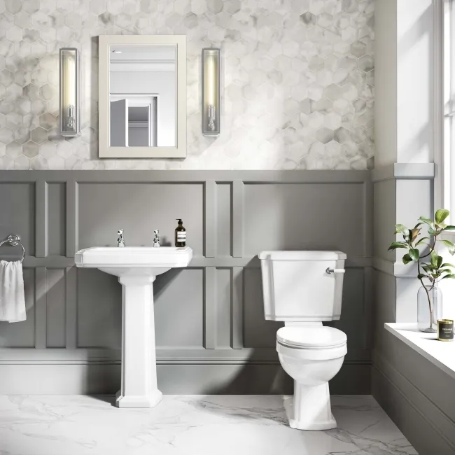 Hudson Traditional Close Coupled Toilet & Pedestal Basin Set - Double Tap Hole