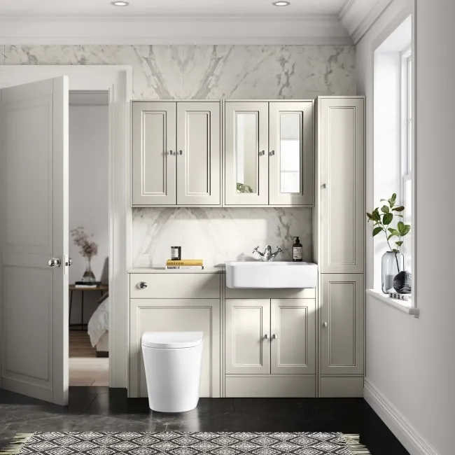 Traditional Chalk White Back To Wall Unit and Boston Toilet