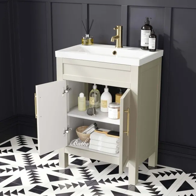 Bermuda Chalk White Basin Vanity 600mm - Brass Knurled Handles