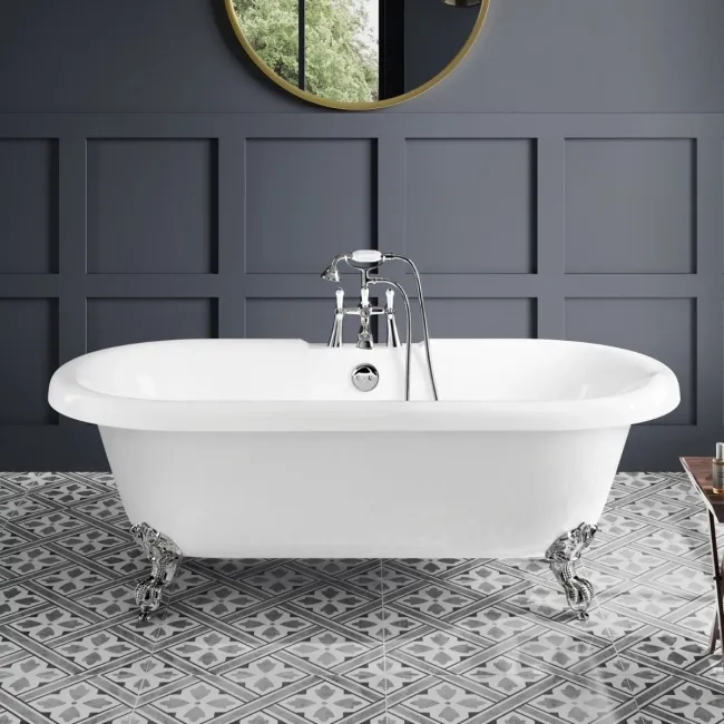 Grosvenor 1800mm Roll Top Bath - Chrome Ball Feet